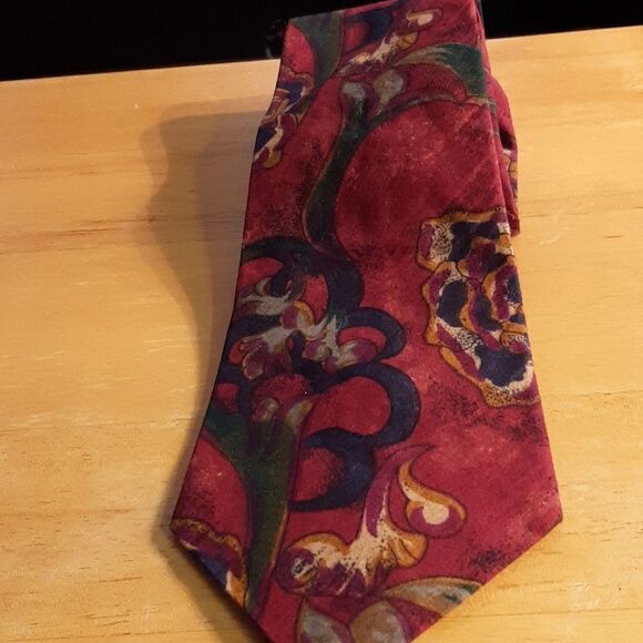 Keith Daniels Italy and New York Other - 3/$20   Keith Daniels colorful tie